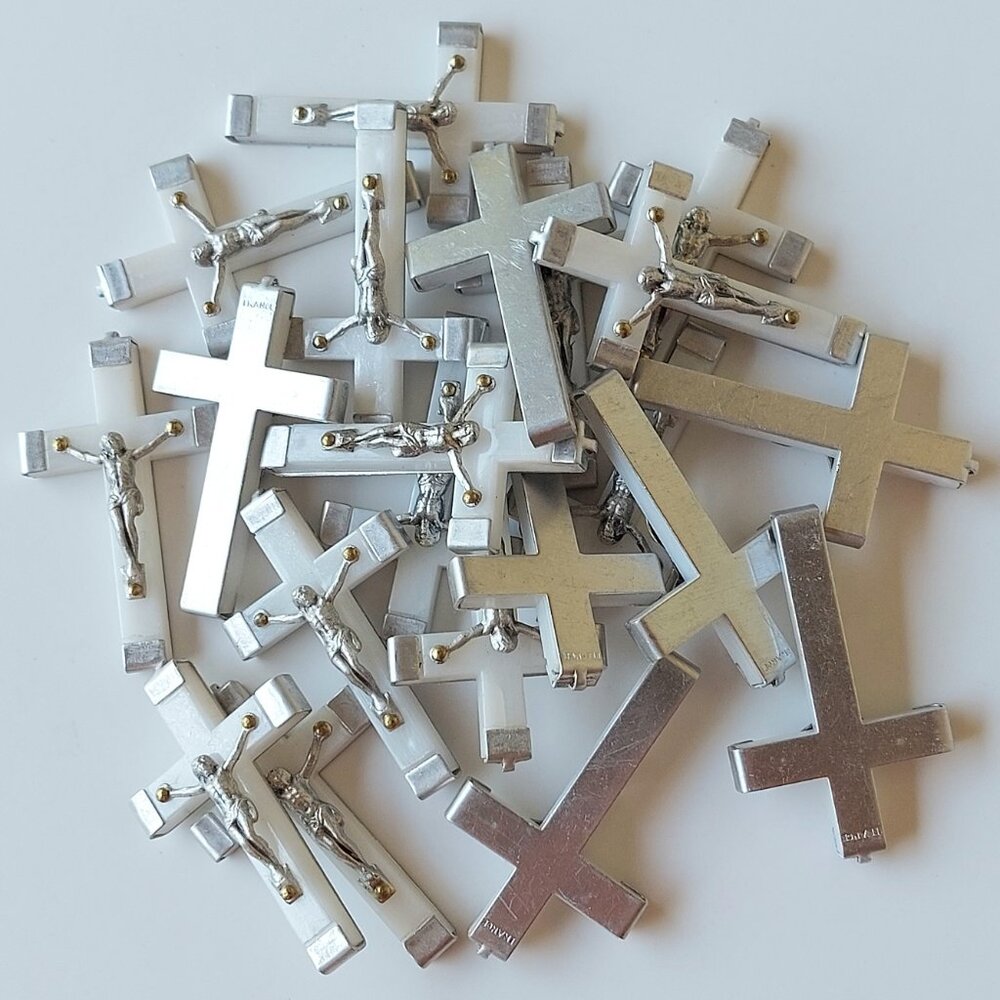 Free/FWP Vintage Children's Crucifixes--Off-White Plastic + Aluminum Lot